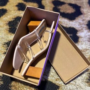 Unique wood block heel - Steve Madden, US 13